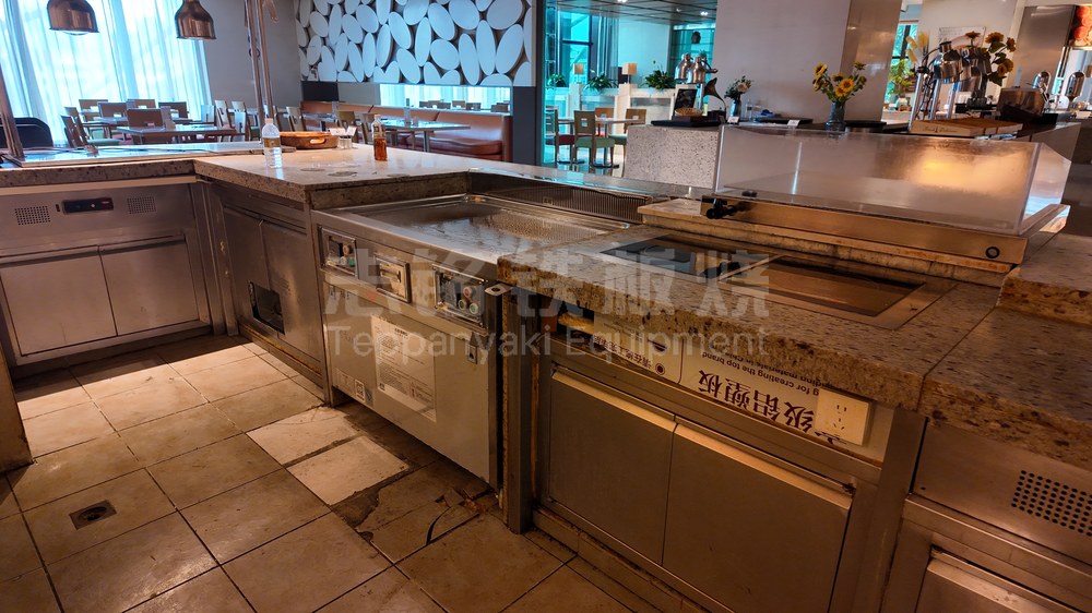 长方形、客户案例实景、酒店度假村游轮、美食档口明档，铁板烧设备客户现场实景。