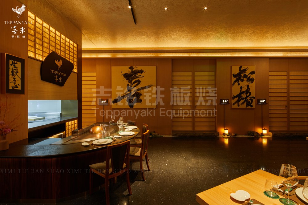 半圆、客户案例实景、铁板烧餐厅，铁板烧设备客户现场实景。