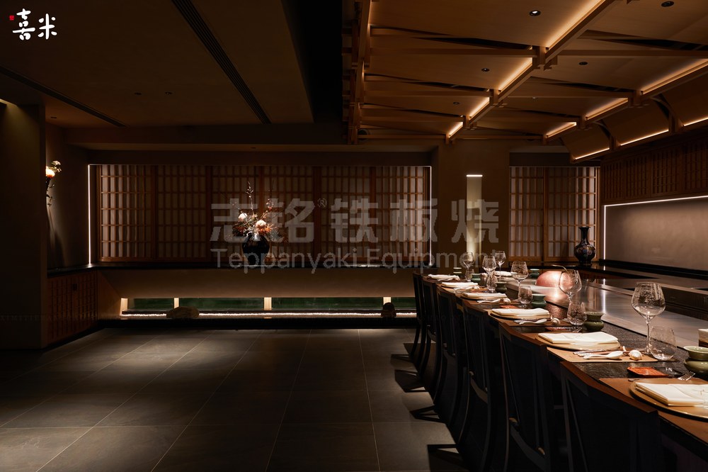 长方形、特殊定制、多功能、客户案例实景、企业会所，铁板烧设备客户现场实景。