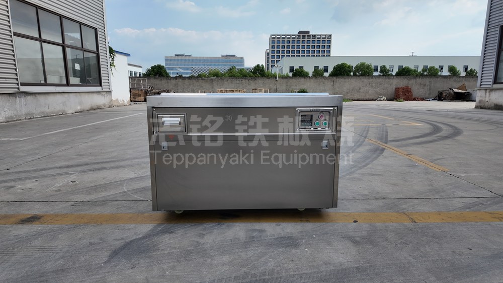 长方形、隐藏吸风前吹后吸、裸机、工厂实拍，铁板烧设备工厂车间实拍。