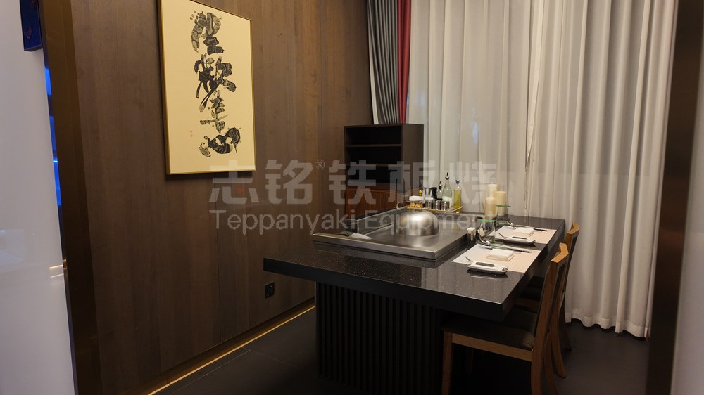 长方形、客户案例实景，铁板烧设备客户现场实景。