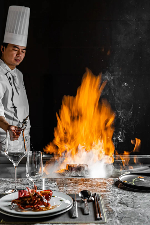 麦MUGI铁板烧·日本料理