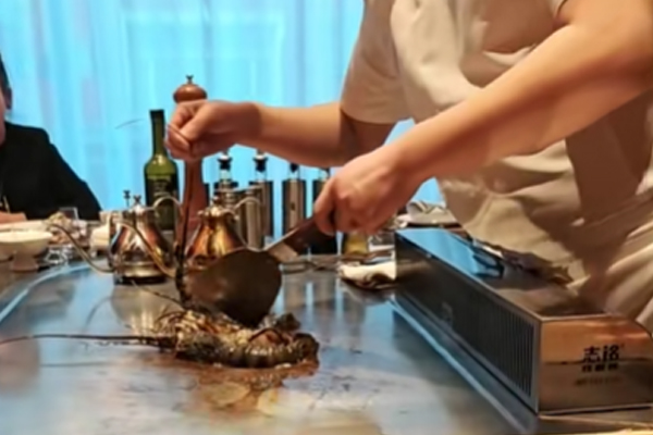 内蒙古满洲里美琦麟酒店